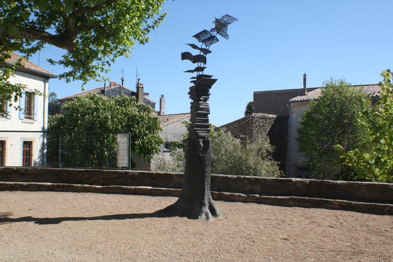Maison De Mallast Montolieu Kültér fotó